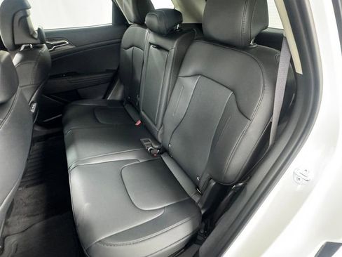 New 2026 Kia Sportage EX AWD/4WD image 12