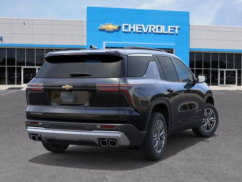New 2026 Chevrolet Traverse LT w/ Driver Confidence Package FWD image 4