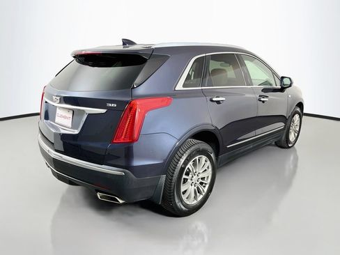 Used 2018 Cadillac XT5 Luxury w/ Driver Awareness Package FWD image 7