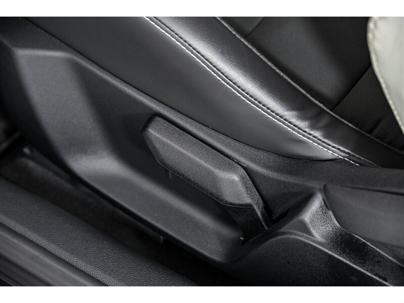 Used 2022 Ford Mustang Shelby GT500 w/ Carbon Fiber Track Pack RWD image 20