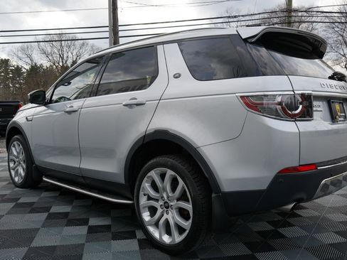 Used 2017 Land Rover Discovery Sport HSE Luxury image 10