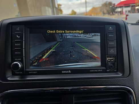 Used 2017 Dodge Grand Caravan SE w/ Power Window Group image 16