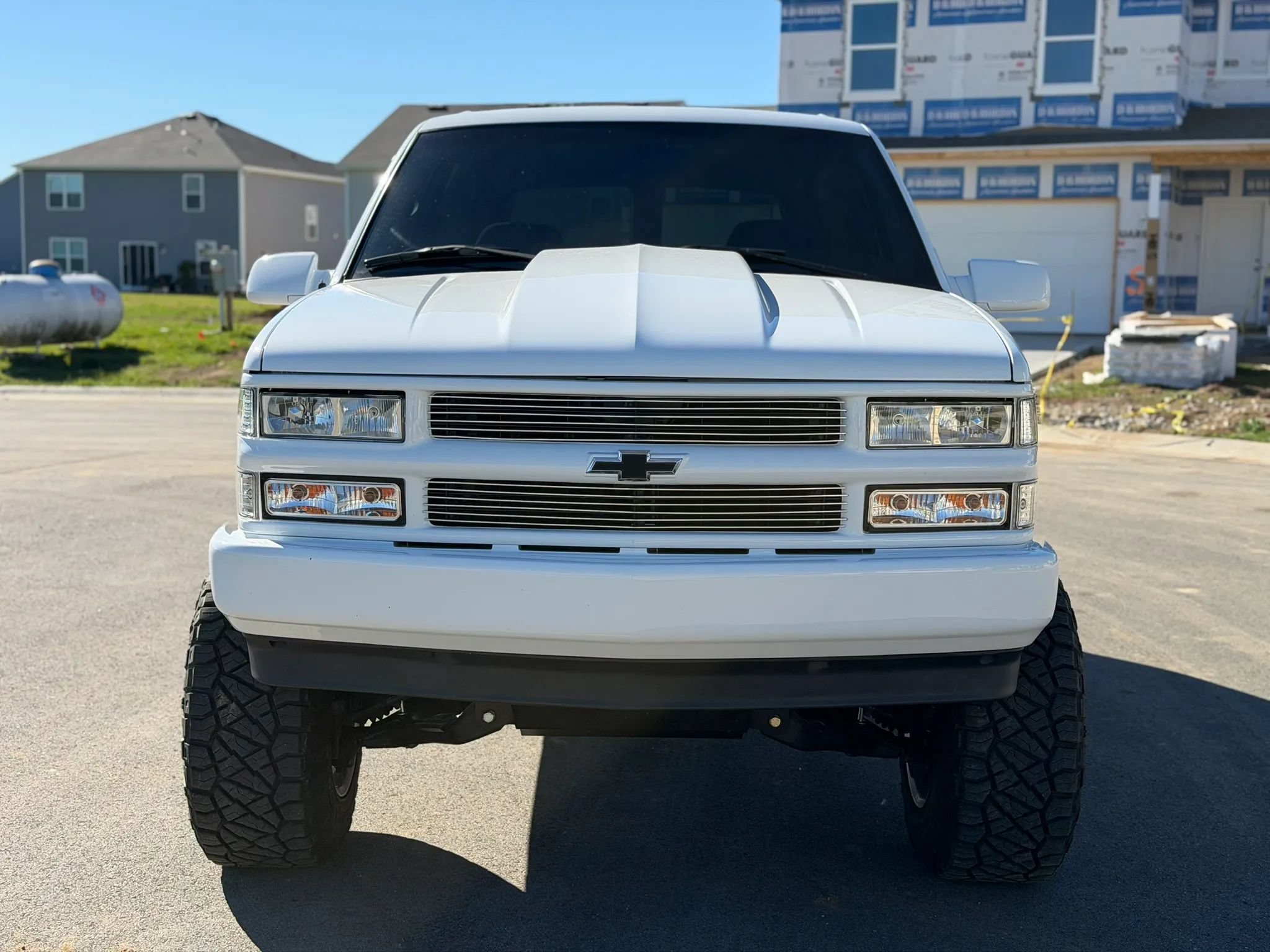 Used 1997 Chevrolet Tahoe 4WD 2-Door w/ Preferred Equipment Group 2 image 2