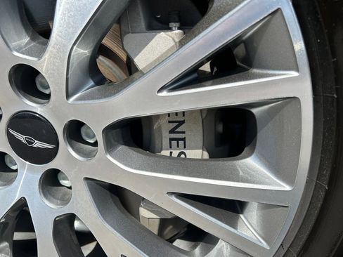 Used 2025 Genesis GV80 AWD 2.5T Standard image 11