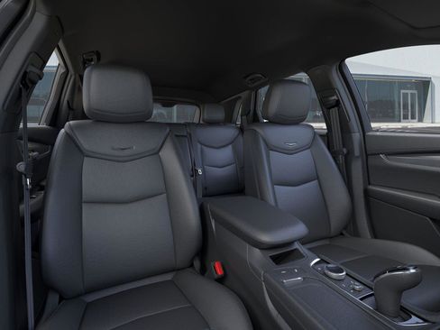 New 2026 Cadillac XT5 Luxury w/ LPO, Floor Liner Package FWD image 17