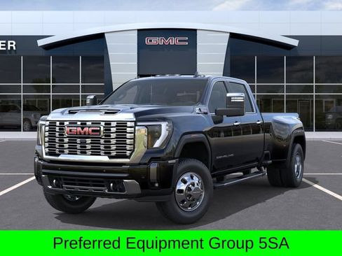 New 2026 GMC Sierra 3500 Denali w/ Denali Reserve Package AWD/4WD image 7
