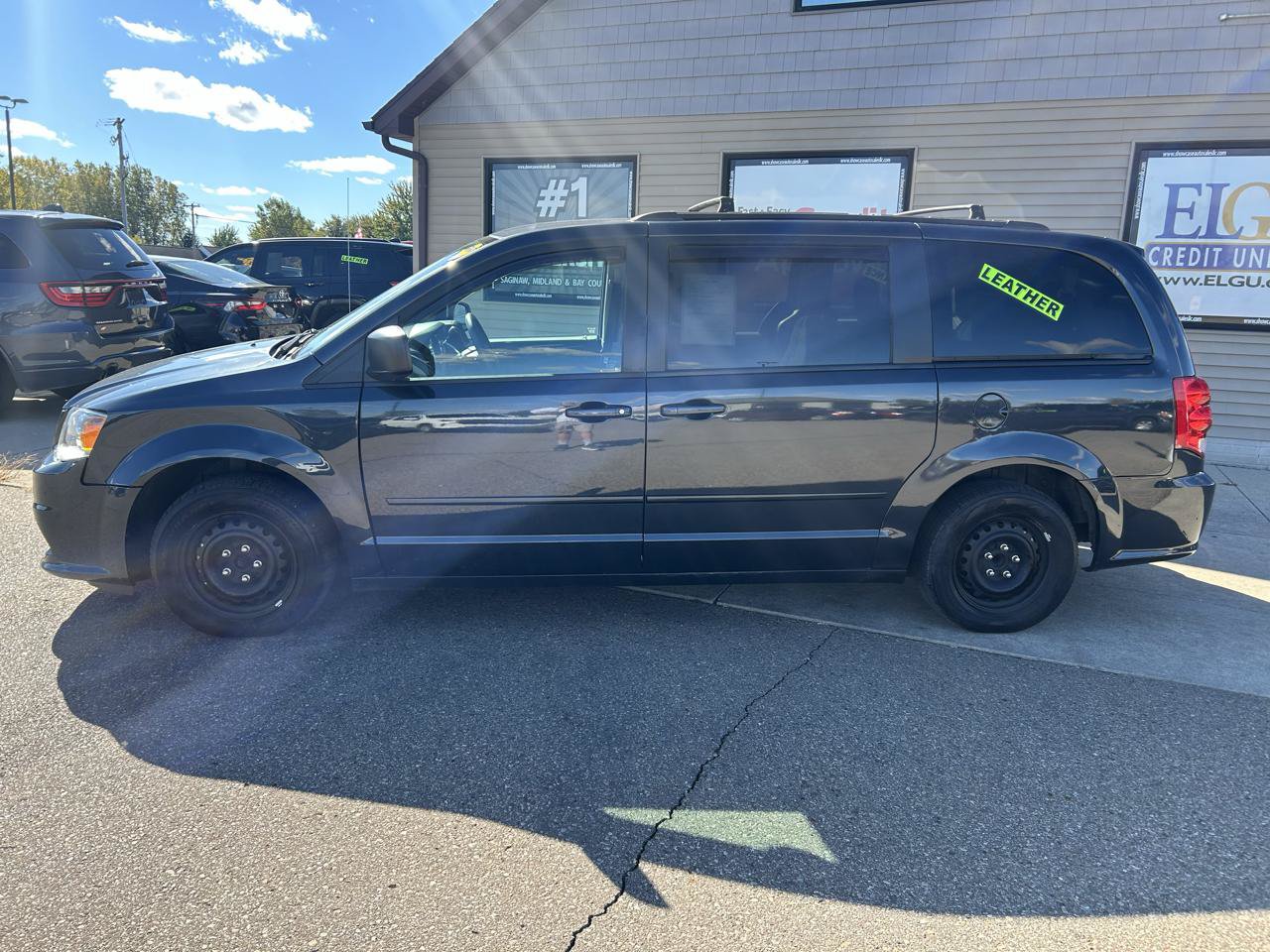 Used 2013 Dodge Grand Caravan SXT FWD image 8