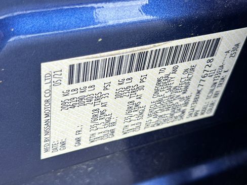 Used 2021 Nissan Rogue SV image 30