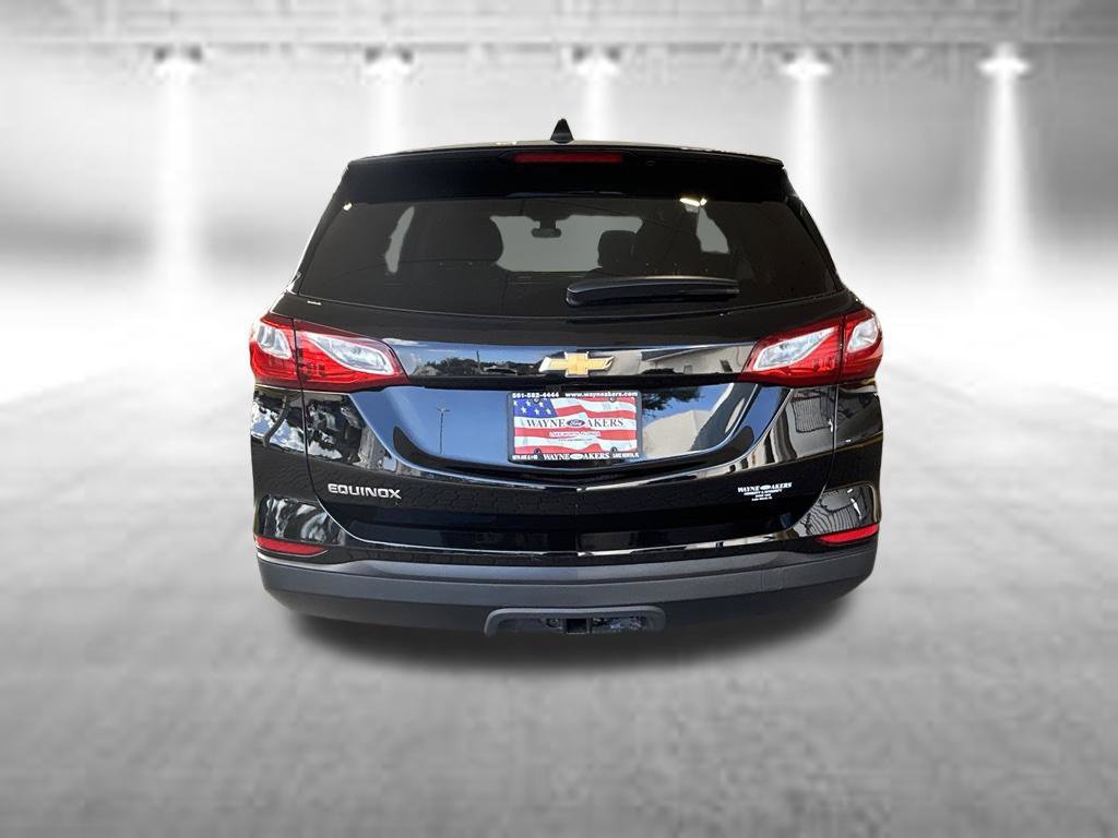 Used 2020 Chevrolet Equinox LS w/ LS Convenience Package FWD image 5