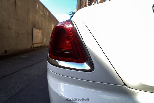 Used 2017 Rolls-Royce Wraith RWD image 68