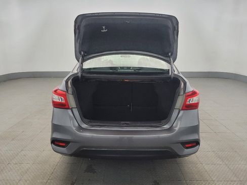 Used 2019 Nissan Sentra SV w/ Special Edition Package image 29