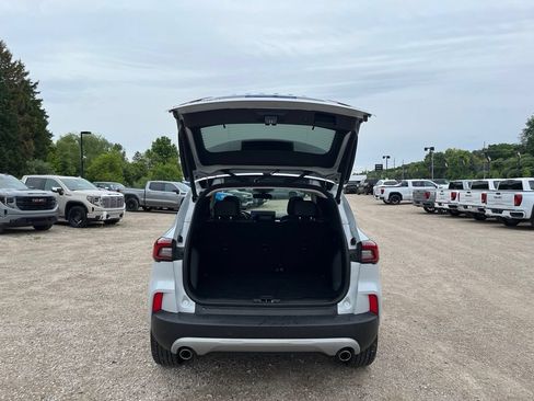 Used 2025 Ford Escape Platinum AWD/4WD image 9