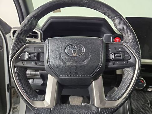 Used 2024 Toyota Tacoma TRD Off-Road AWD/4WD image 22