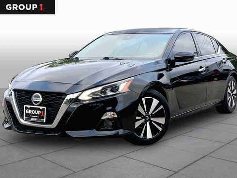 Used 2019 Nissan Altima 2.5 SL FWD image 1