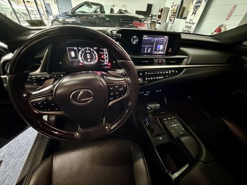 Used 2021 Lexus ES 250 w/ Premium Package AWD/4WD image 12