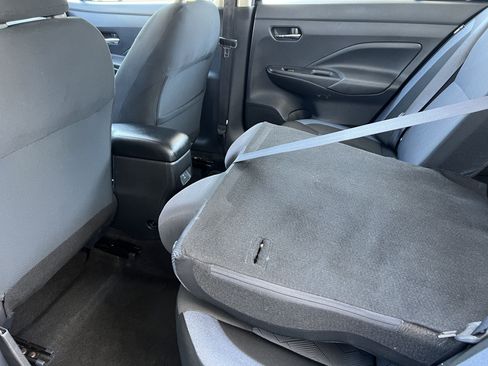 Used 2024 Nissan Versa SV FWD image 16