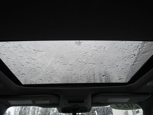 Used 2024 Ford F350 Lariat w/ Lariat Ultimate Package image 30