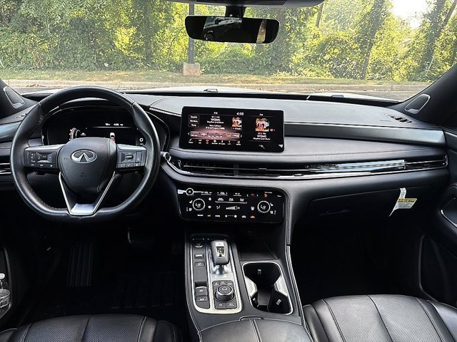 Certified 2025 INFINITI QX60 Luxe w/ Black Edition FWD image 19