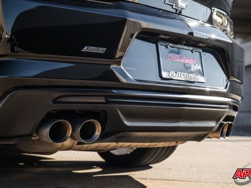 Used 2020 Chevrolet Camaro SS image 35