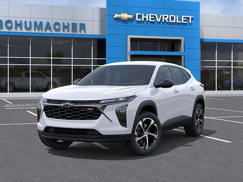 New 2026 Chevrolet Trax RS w/ Driver Confidence Package FWD image 6
