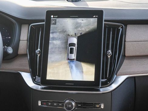 New 2026 Volvo XC90 T8 Ultra w/ Lounge Package image 23