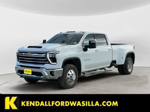 Used 2024 Chevrolet Silverado 3500 LTZ w/ LTZ Plus Package AWD/4WD image 1