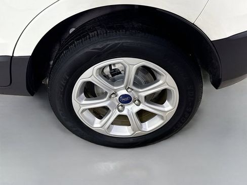 Certified 2020 Ford EcoSport SE image 30