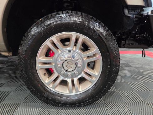 Used 2013 Ford F250 King Ranch w/ FX4 Off Road Pkg image 83