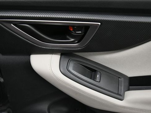 Used 2022 Subaru Forester Base image 23