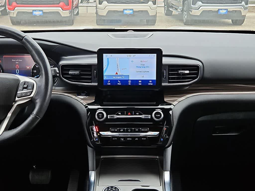 Used 2022 Ford Explorer Limited w/ Hybrid Equipment Group 310A AWD/4WD image 14