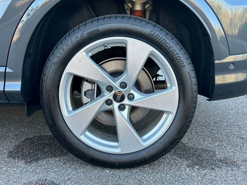 New 2025 Audi Q5 Premium Plus AWD/4WD image 57