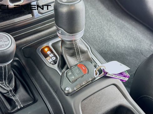 Used 2022 Jeep Wrangler Unlimited Sahara w/ Cold Weather Group image 24