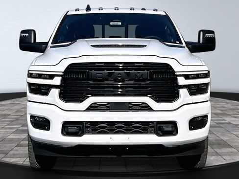 New 2026 RAM 2500 Laramie AWD/4WD image 2
