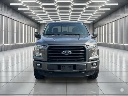 Used 2016 Ford F150 XLT w/ Equipment Group 301A Mid AWD/4WD image 10