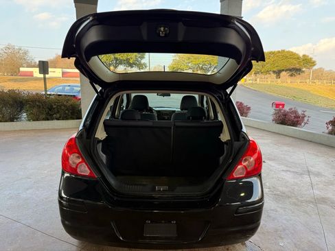 Used 2009 Nissan Versa SL image 21