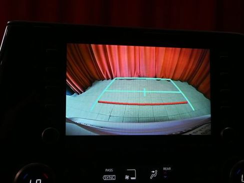 Certified 2022 Toyota Highlander LE image 13