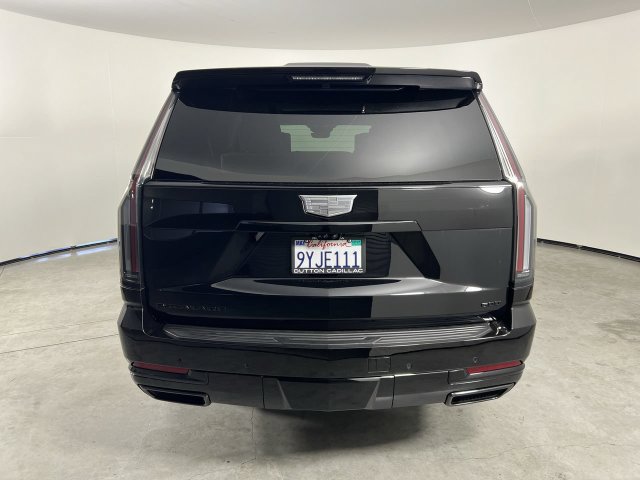 Used 2026 Cadillac Escalade ESV Platinum Sport w/ LPO, ONYX Package AWD/4WD image 7