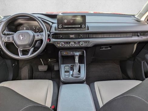 Used 2023 Honda CR-V EX image 17