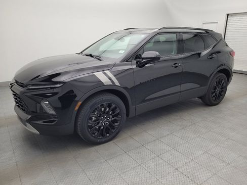 Used 2024 Chevrolet Blazer LT w/ LPO, Black Sport Package FWD image 2