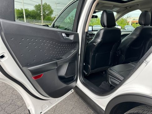 Used 2020 Ford Escape SEL AWD/4WD image 37
