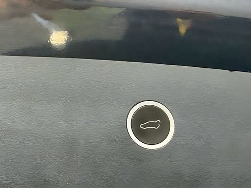 Used 2019 Tesla Model X Long Range AWD/4WD image 30