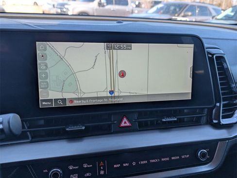 Used 2023 Kia Sportage EX image 16