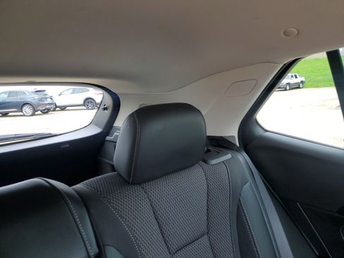 Used 2022 Buick Envision Preferred FWD image 15