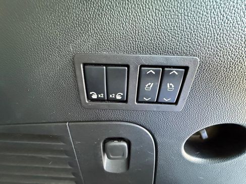 Used 2017 Chevrolet Tahoe Premier image 24