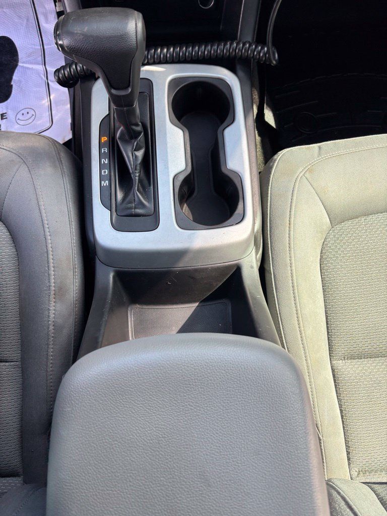 Used 2016 Chevrolet Colorado LT AWD/4WD image 18