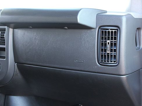 Used 2025 Chevrolet Express 2500 Extended w/ Communications Package image 32