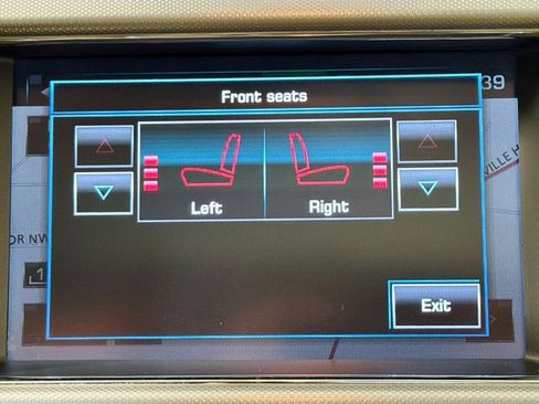 Used 2012 Jaguar XF image 23