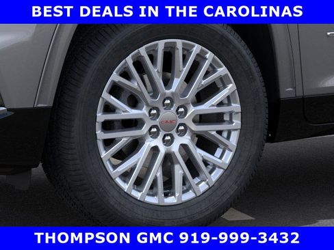 New 2025 GMC Acadia Denali FWD image 12
