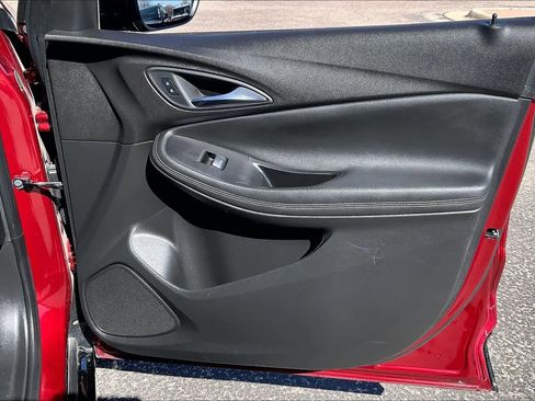 Used 2024 Buick Encore GX Sport Touring image 23