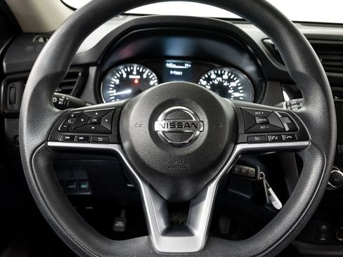 Used 2017 Nissan Rogue S w/ S Appearance Package AWD/4WD image 13